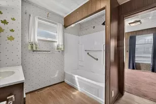 203 Brown St, Durand, MI 48429 - Photo 18