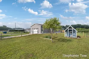 4155 N Neff Rd, Edmore, MI 48829 - Photo 6