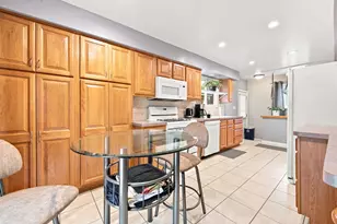 11414 Beech Daly Rd, Bedford, MI 48239 - Photo 10