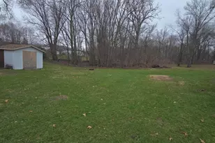 804 E State St, Colon, MI 49040 - Photo 12