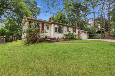 1105 52nd Street SE, Kentwood, MI 49508 - Photo 2