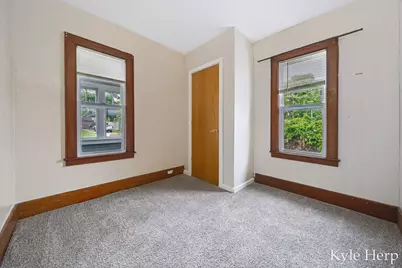 837 E Marshall Street, Hastings, MI 49058 - Photo 18