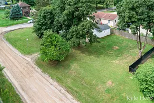 837 E Marshall St, Hastings, MI 49058 - Photo 38