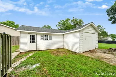837 E Marshall Street, Hastings, MI 49058 - Photo 32