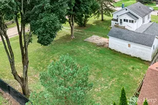 837 E Marshall St, Hastings, MI 49058 - Photo 40
