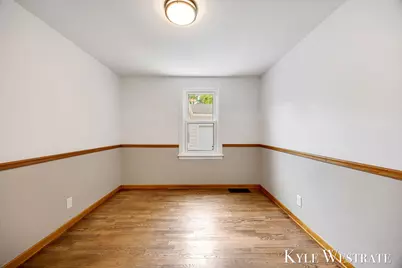 4205 Hillsdale Avenue NE, Grand Rapids, MI 49525 - Photo 24