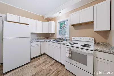 204 W South Street, Hastings, MI 49058 - Photo 18