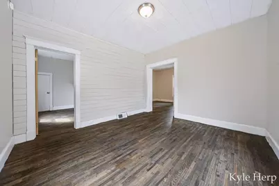 204 W South Street, Hastings, MI 49058 - Photo 14