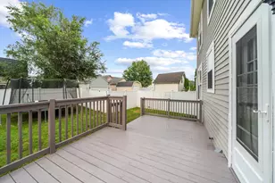 909 Crescent Dr, Monroe, MI 48162 - Photo 38