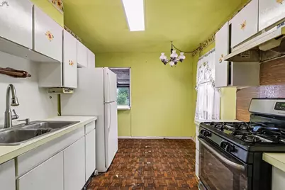 216 N 21st Street N, Battle Creek, MI 49037 - Photo 6
