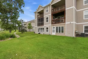 1335 Millbrook Trail, Ann Arbor, MI 48108 - Photo 4