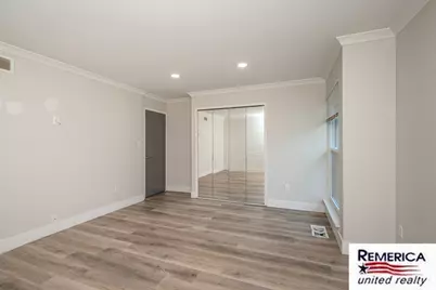 23532 Lahser Road, Southfield, MI 48033 - Photo 18