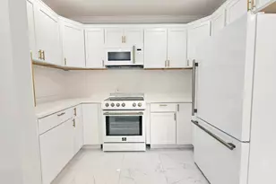 19000 Chandler Park Dr, Detroit, MI 48236 - Photo 6