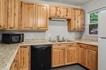 4305 Cedarcrest Avenue, Portage, MI 49024 - Photo 6