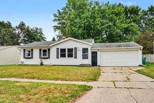 4305 Cedarcrest Ave, Portage, MI 49024 - Photo 2