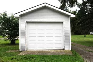 441 Moccasin St, Buchanan, MI 49107 - Photo 40