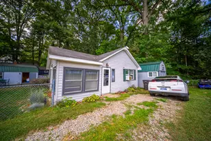9728 Lakeview Dr, Jerome, MI 49249 - Photo 58