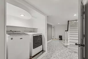 32 Cherry St, Holland, MI 49423 - Photo 18
