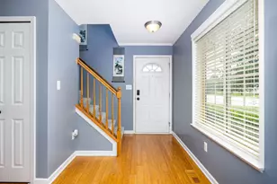 8949 Sunflower Dr, Whitmore Lake, MI 48189 - Photo 4