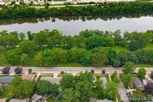 2070 Monroe Ave NW, Grand Rapids, MI 49505 - Photo 44