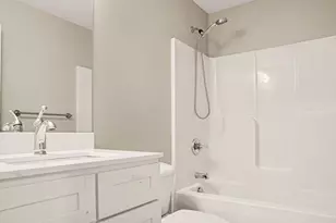 1367 S Village Cir, Kalamazoo, MI 49009 - Photo 26