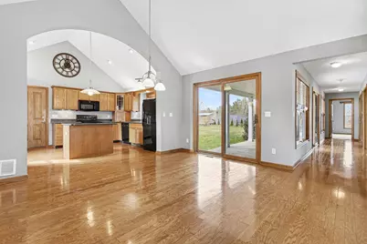 1921 Pineridge, Hastings, MI 49058 - Photo 4