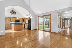 1921 Pineridge, Hastings, MI 49058 - Photo 4