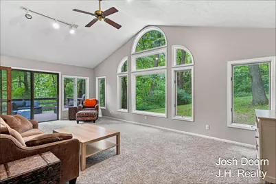 8181 Vergennes Street SE, Ada, MI 49301 - Photo 18