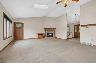 5430 E T Ave, Vicksburg, MI 49097 - Photo 8