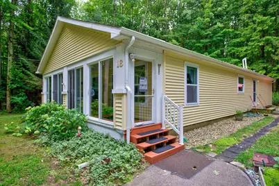 18 72nd Street, South Haven, MI 49090 - Photo 1
