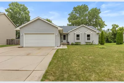 1121 Durango Drive, Lansing, MI 48917 - Photo 2