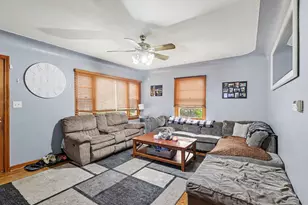 2121 Collingwood Ave SW, Wyoming, MI 49519 - Photo 4