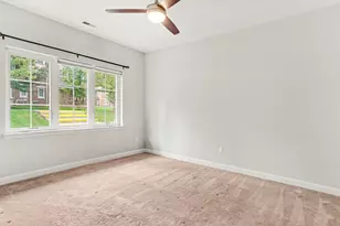 5527 Arbor Chase Dr, Ann Arbor, MI 48103 - Photo 14