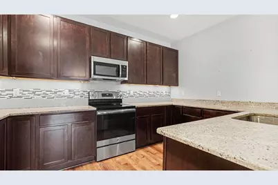 5527 Arbor Chase Drive, Ann Arbor, MI 48103 - Photo 10