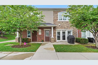 5527 Arbor Chase Drive, Ann Arbor, MI 48103 - Photo 2