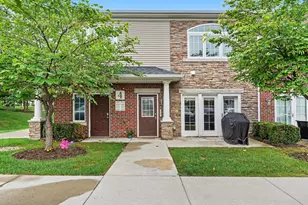 5527 Arbor Chase Dr, Ann Arbor, MI 48103 - Photo 2
