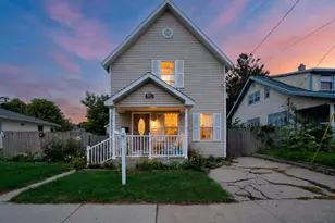 637 Leonard St NE, Grand Rapids, MI 49503 - Photo 28
