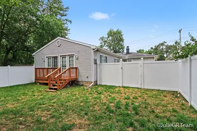 1534 Katrina Drive SE, Kentwood, MI 49508 - Photo 24