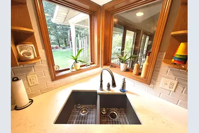 4729 Kenowa Avenue SW, Grandville, MI 49418 - Photo 22
