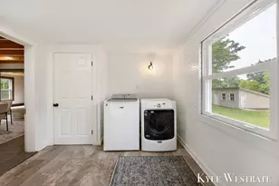6411 11 Mile Rd NE, Rockford, MI 49341 - Photo 26
