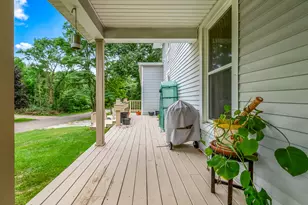 48 Marion St, Hillsdale, MI 49242 - Photo 18
