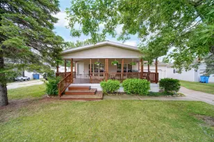12551 Sheffield Dr, Somerset Center, MI 49282 - Photo 4