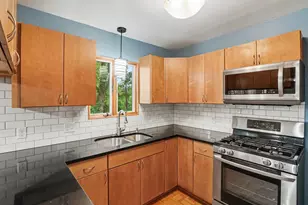 2004 Suffolk Ave, Ann Arbor, MI 48103 - Photo 6