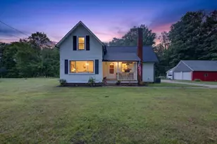 8601 Almena Dr, Kalamazoo, MI 49009 - Photo 2