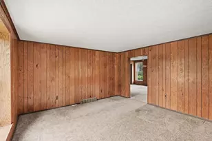 8857 Beeman Rd, Chelsea, MI 48118 - Photo 16