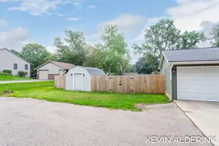 1738 92nd Ave, Zeeland, MI 49464 - Photo 48