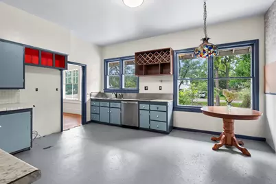 650 N Kalamazoo Street, Paw Paw, MI 49079 - Photo 24