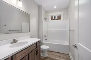 417 Fuller Ave SE, Grand Rapids, MI 49506 - Photo 16