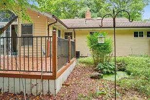249 S 20th Street S, Battle Creek, MI 49015 - Photo 18