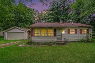 12348 Spruce St, Sawyer, MI 49125 - Photo 10